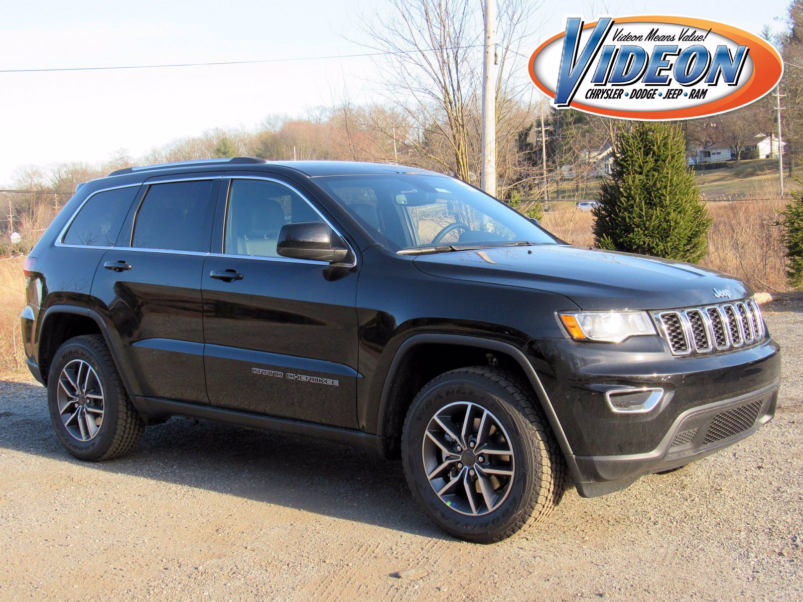 New 2020 JEEP Grand Cherokee Laredo E Sport Utility in ...